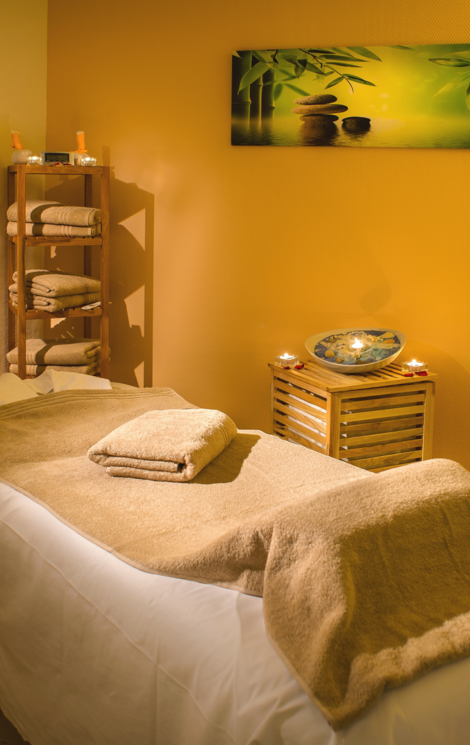 ahorn-hotels-und-resorts-massage-raum